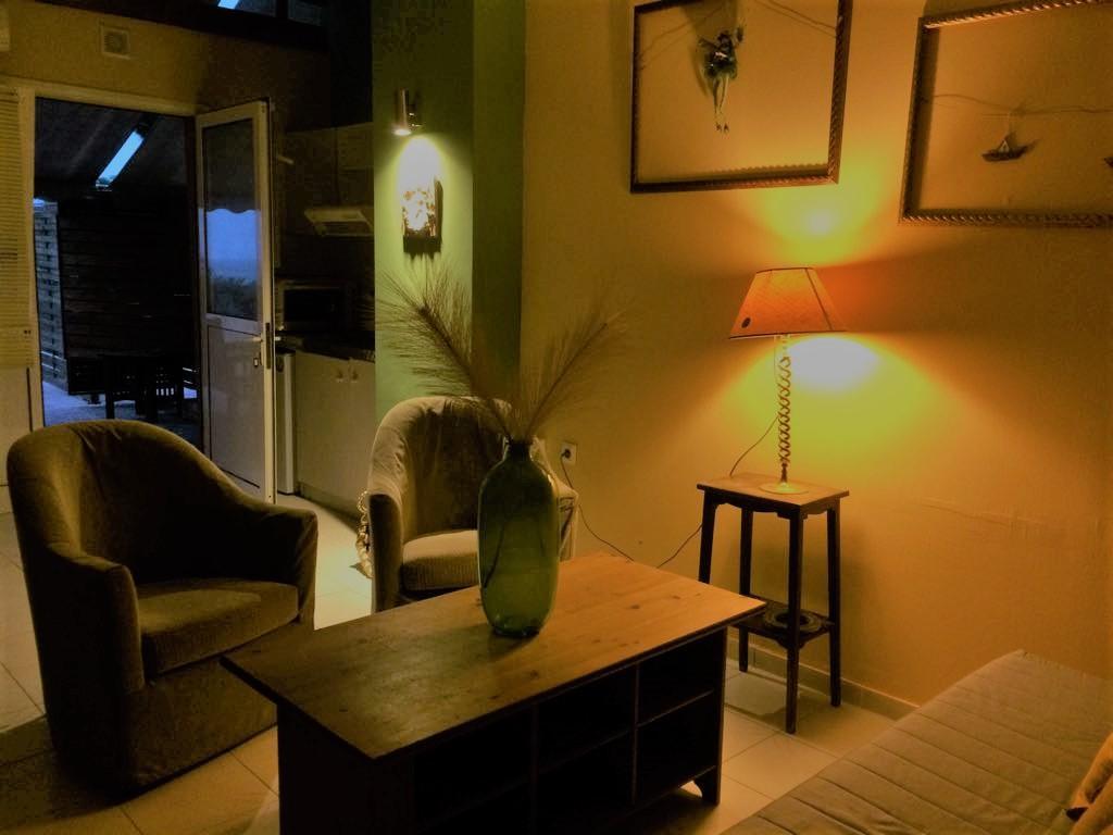 Me Gusta Suite By The Sea Anavyssos Exteriör bild